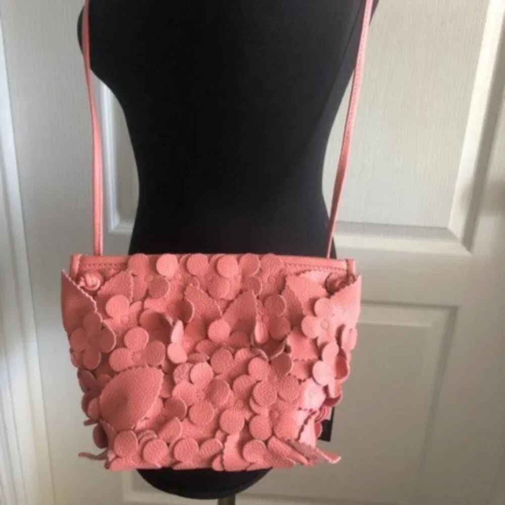 T Tahari 3D Greta Leather Flowers Appliques Pink Crossbody Handbag